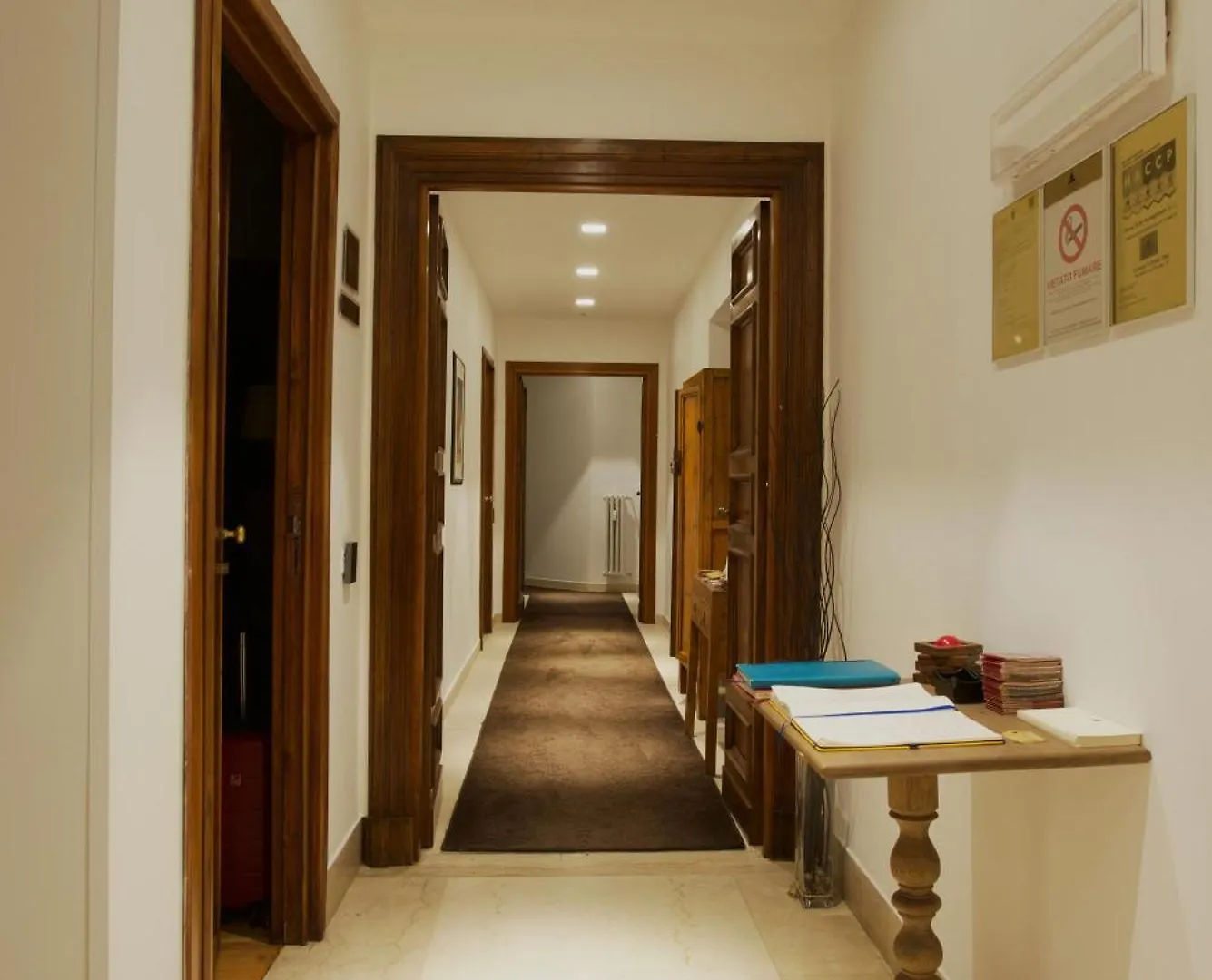 St. Peter' Six Rooms & Suites Rome 3*,  Italië