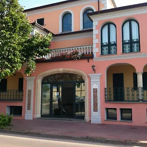 **** Aparthotel Marina Palace Italië