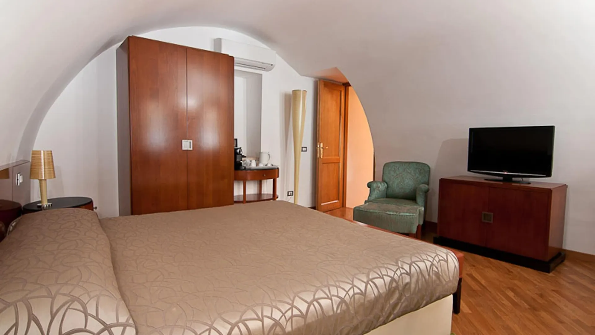 St. Peter' Six Rooms & Suites Roma Alojamento de Acomodação e Pequeno-almoço