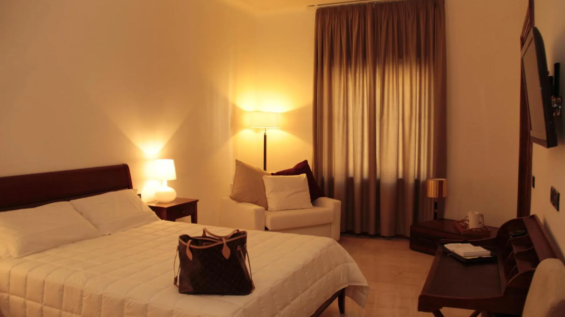 St. Peter' Six Rooms & Suites Roma