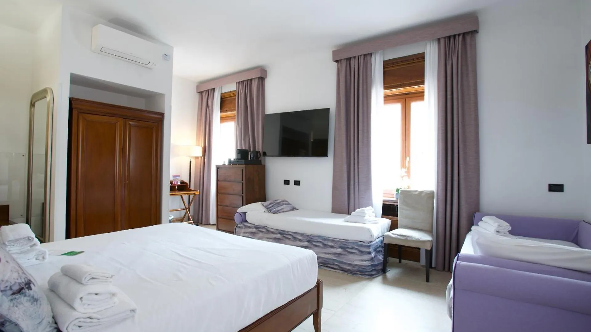 St. Peter' Six Rooms & Suites Rom Frühstückspension